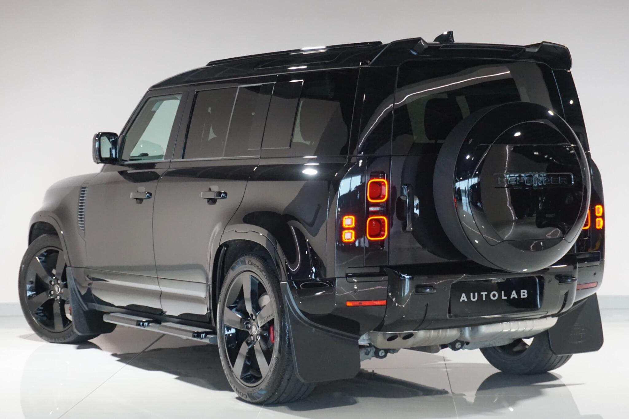 Land Rover Defender 110 3.0 D350 MHEV X-Dynamic HSE SUV 5dr Diesel Auto 4WD Euro 6 (s/s) (350 ps)